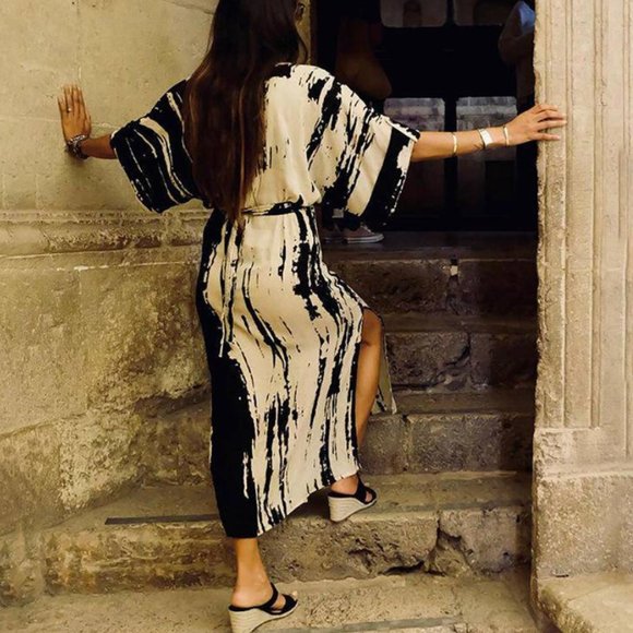 ⭐NEW, CHIC**- Abstract Print Slit Kimono With Belt | OFFERS WELCOME - Picture 4 of 8